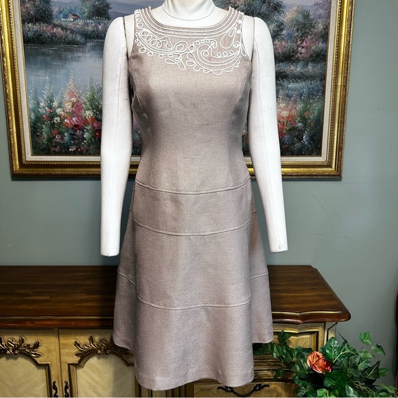 Anne Klein Tan White Embroidered Rope Sleeveless Empire Waist Dress - Picture 3 of 8